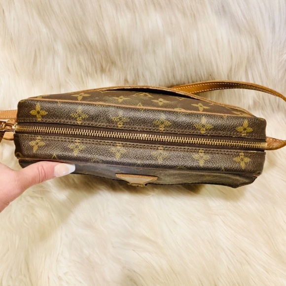 Authentic Louis Vuitton Jeune Fille MM #9.5j - Picture 6 of 11